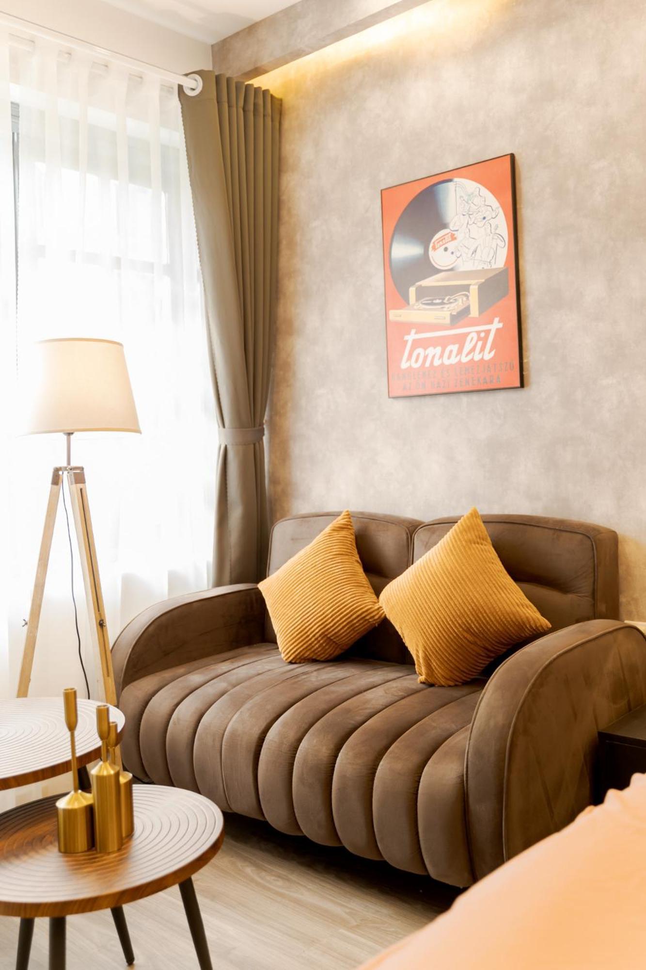 Lahomestay Truc Bach Hanoi Exteriör bild